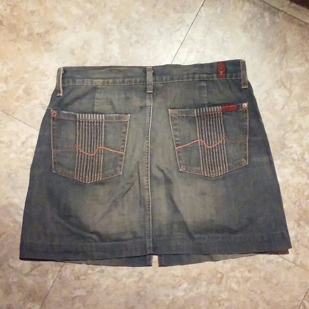 7 for All Mankind denim skirt - Picture 2 of 7